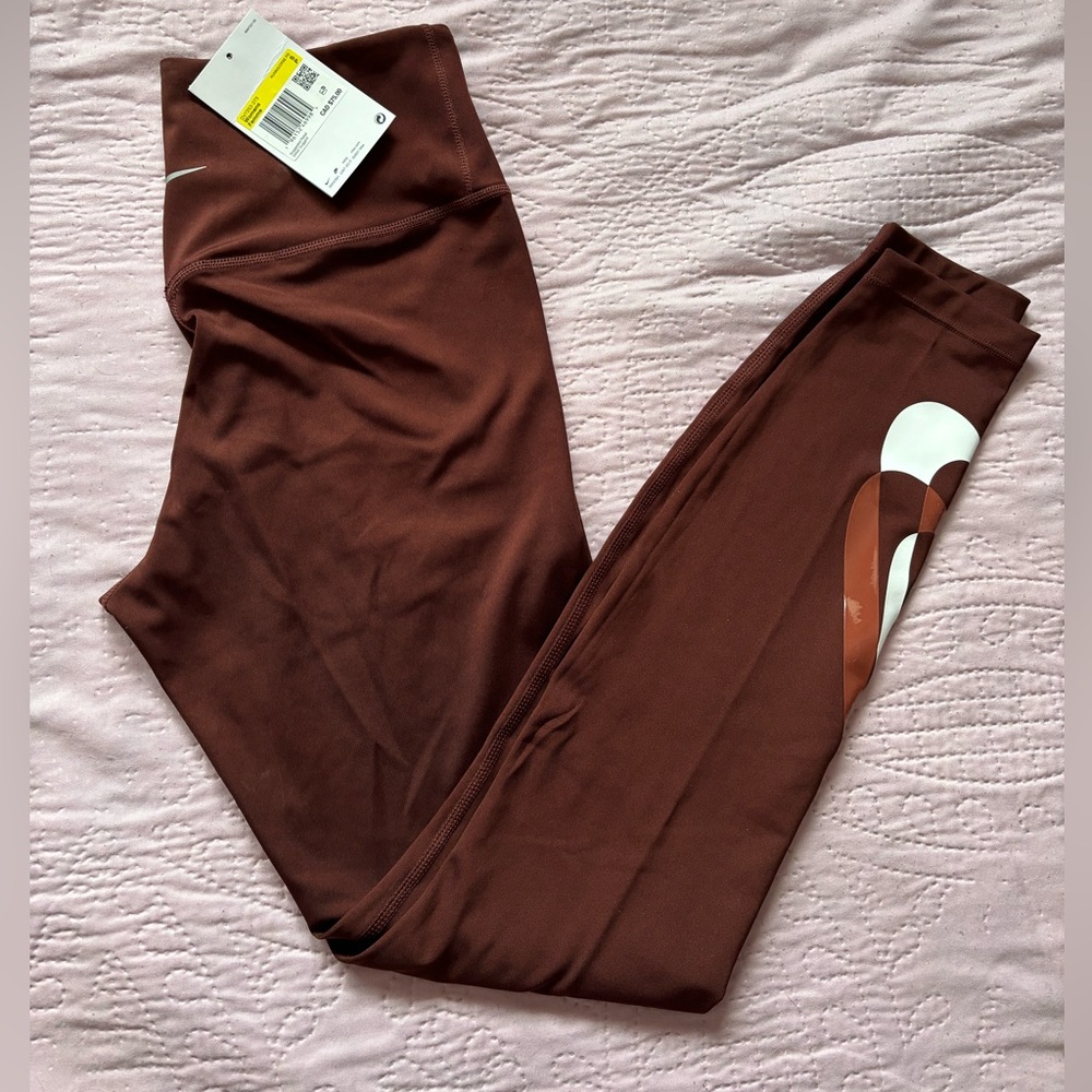 Brown Nike leggings